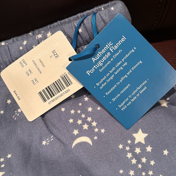 Stars and Moon Portuguese Flannel Pajama Pants - Picture 2 of 3